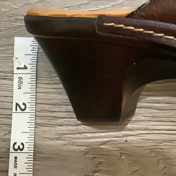 Bjorndal Women Brown Slip On Clogs - Picture 7 of 8